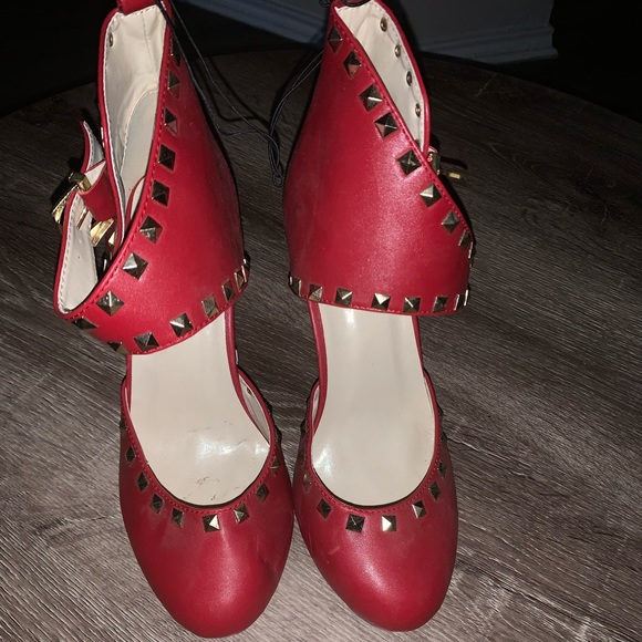 Ladies Pumps - Picture 5 of 6